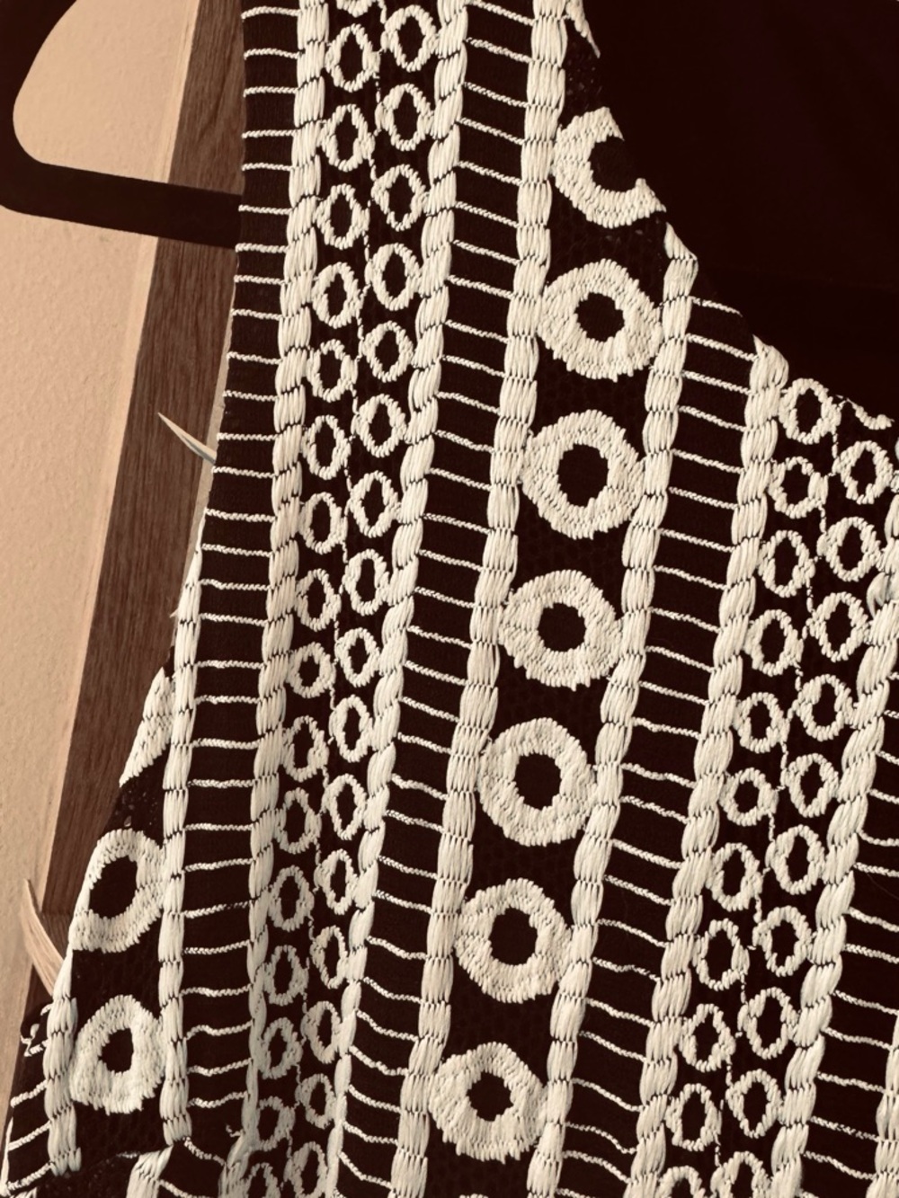 Calvin Klein Black & White Lace-Effect Midi Sheath Dress - Picture 3 of 10